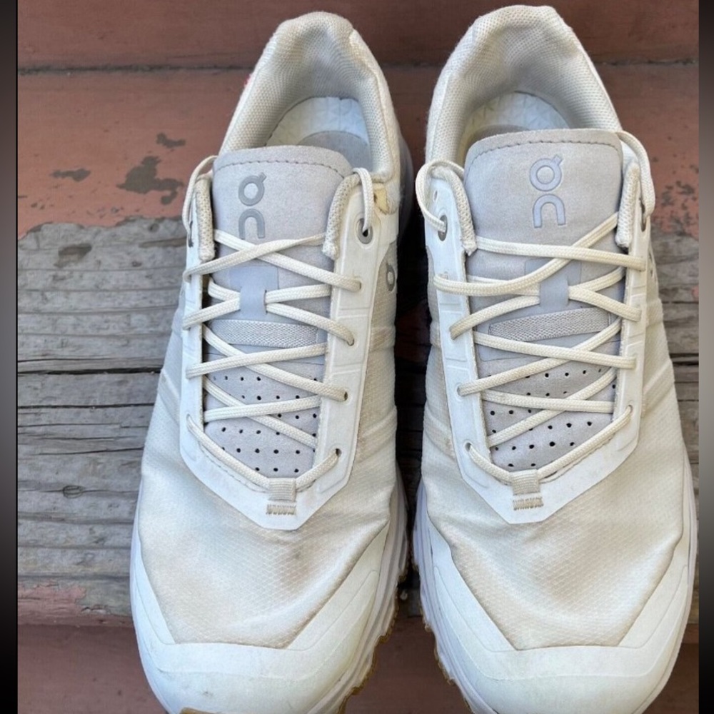 On Cloud Cloudventure White Gray Running Shoes Sn… - image 4